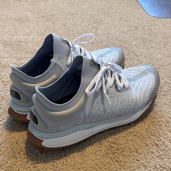 Northface Men's Gray Running Shoes Sz 12 - Picture 5 of 15